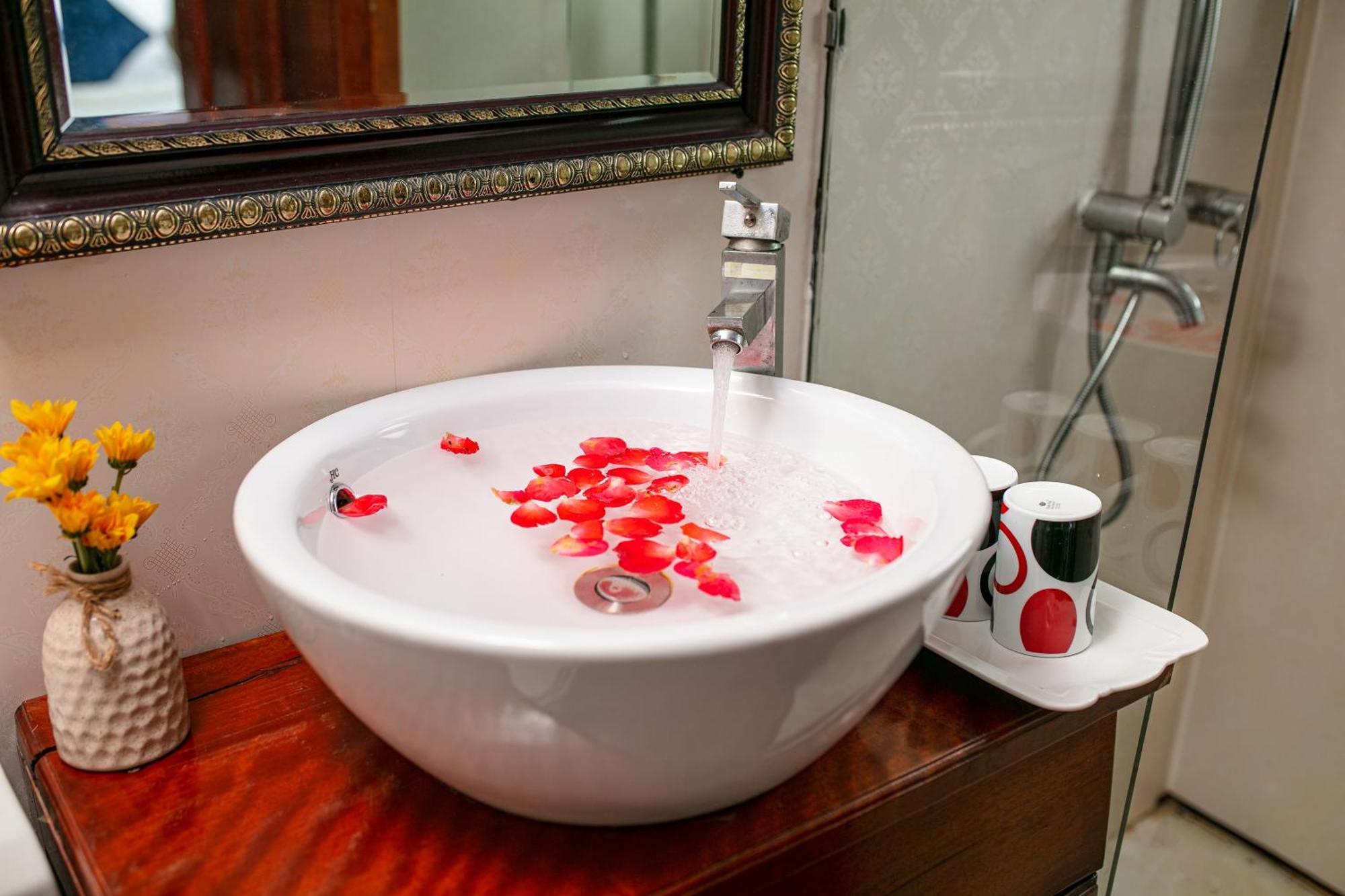 Hotel Fantasea Imperial Cruise Ha Long Zewnętrze zdjęcie