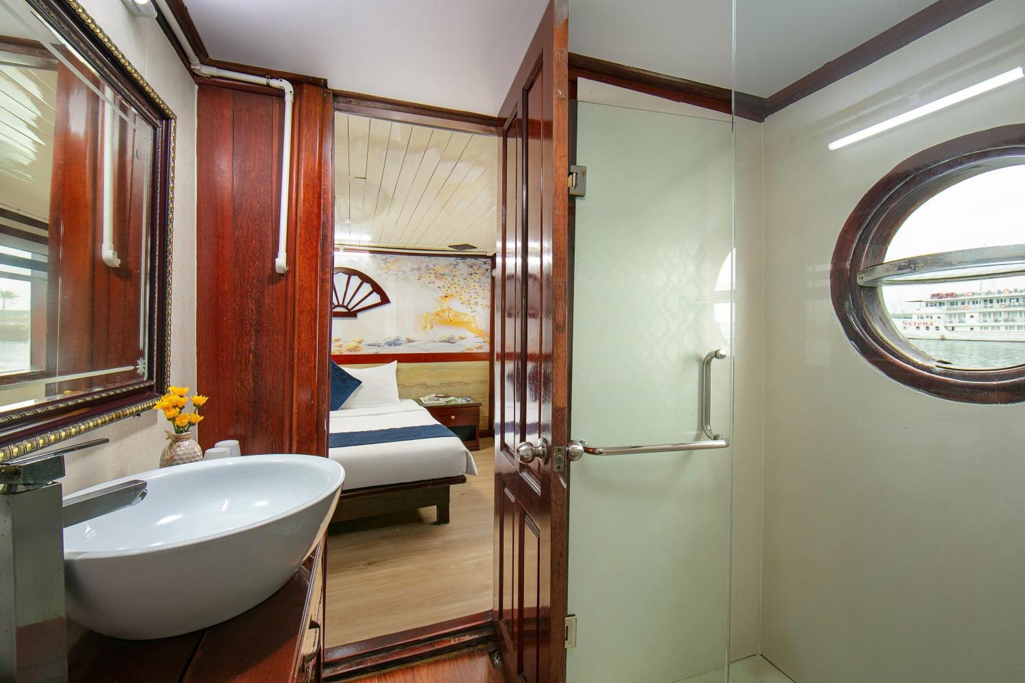 Hotel Fantasea Imperial Cruise Ha Long Zewnętrze zdjęcie